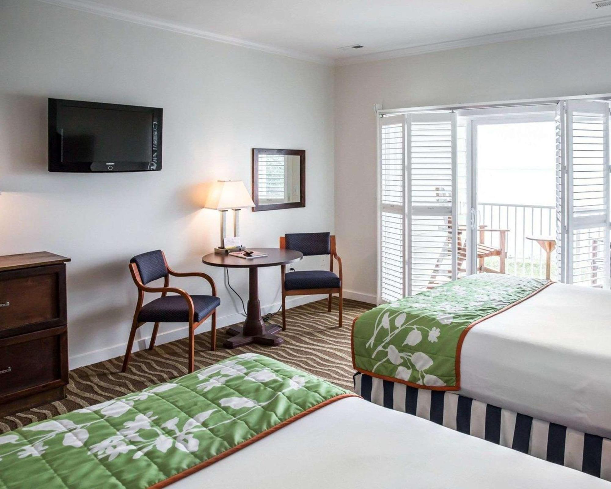 Island Inn & Suites, Ascend Hotel Collection Piney Point Dış mekan fotoğraf