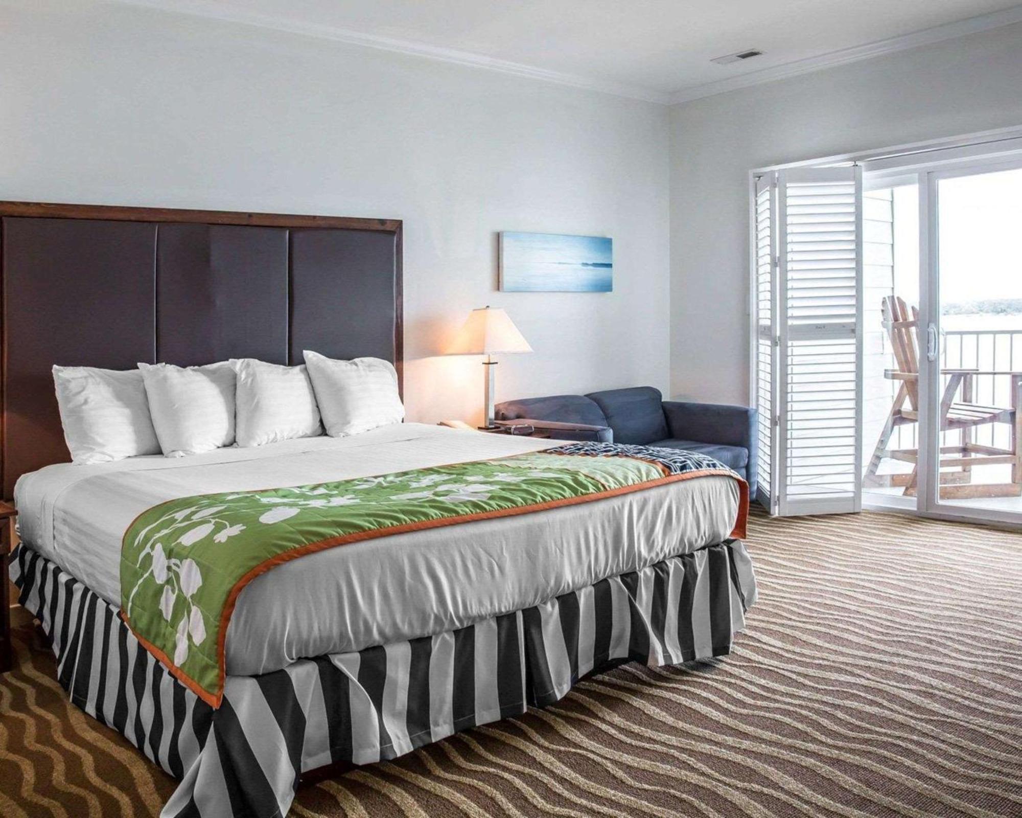 Island Inn & Suites, Ascend Hotel Collection Piney Point Dış mekan fotoğraf