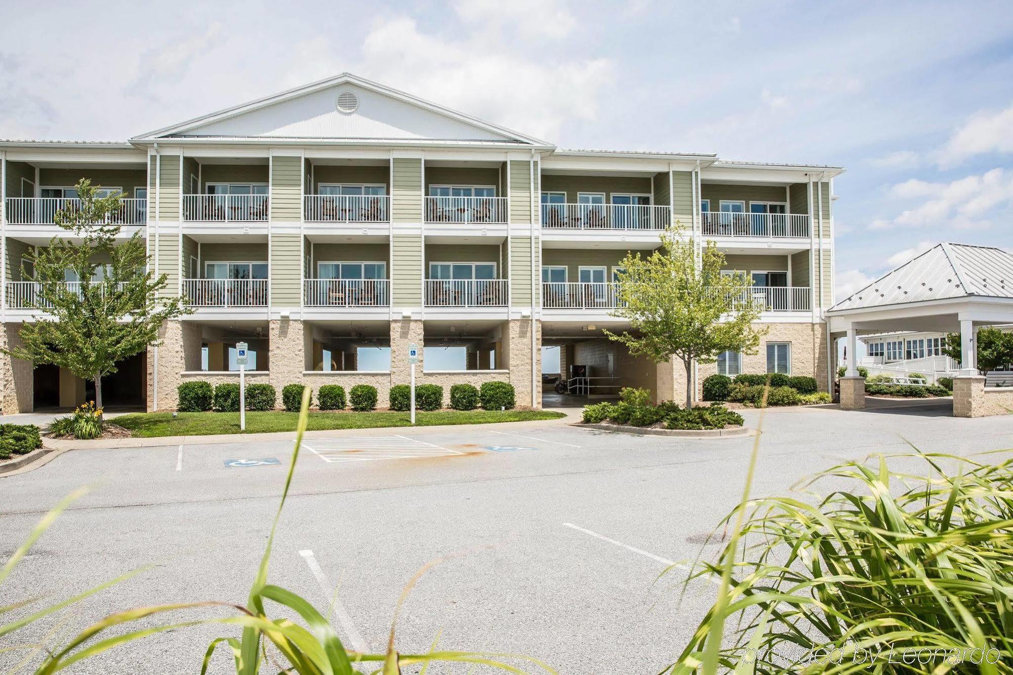 Island Inn & Suites, Ascend Hotel Collection Piney Point Dış mekan fotoğraf